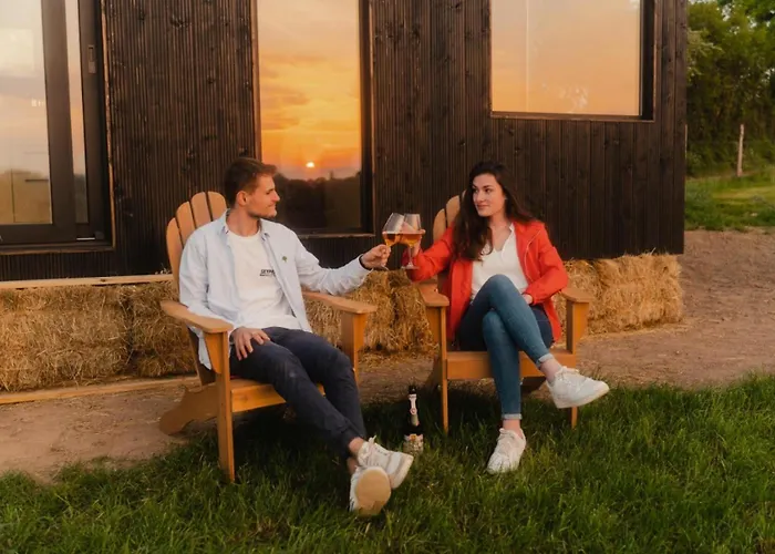 Lodge Alpes Mancelles - Parcel Tiny House - Tiny House Dans Ferme Au Coeur Des Alpes Mancelles Mae-9813 *